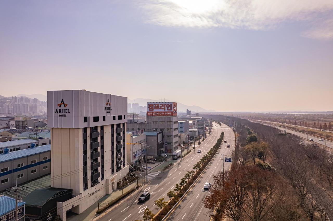 Ariel Hotel Puszan Kültér fotó