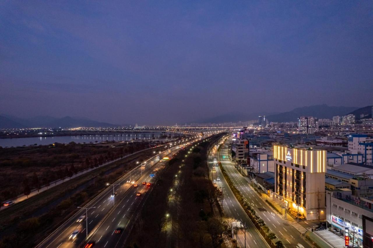 Ariel Hotel Puszan Kültér fotó