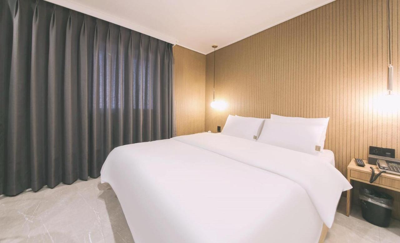 Ariel Hotel Puszan Kültér fotó