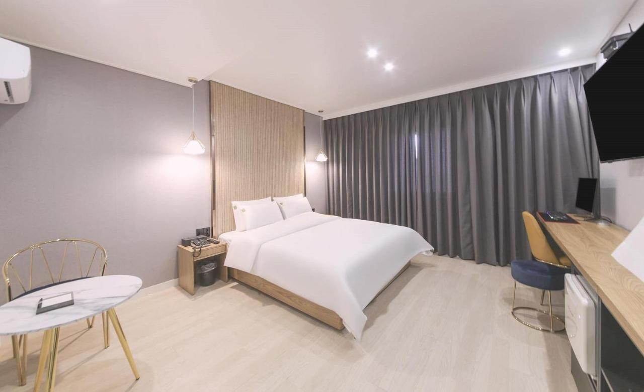 Ariel Hotel Puszan Kültér fotó