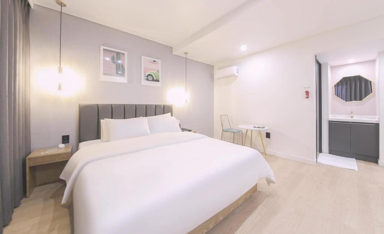 Ariel Hotel Puszan Kültér fotó