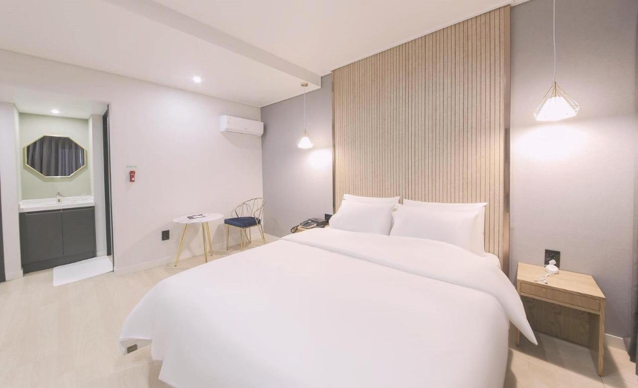 Ariel Hotel Puszan Kültér fotó