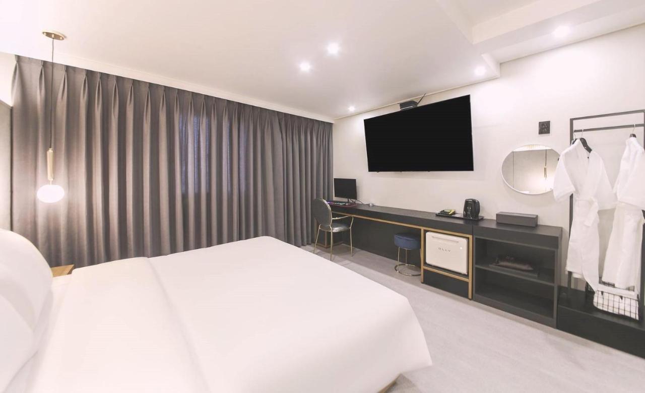 Ariel Hotel Puszan Kültér fotó
